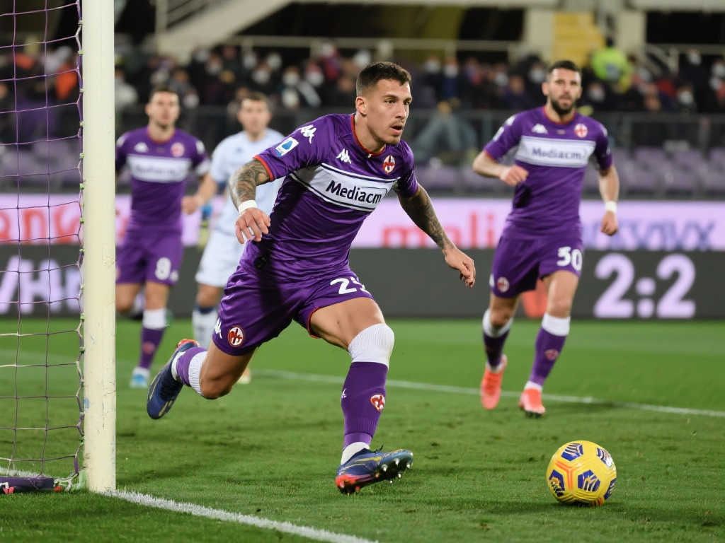 【意甲】亚伯拉罕约维奇建功，AC米兰与佛罗伦萨握手言和2-2